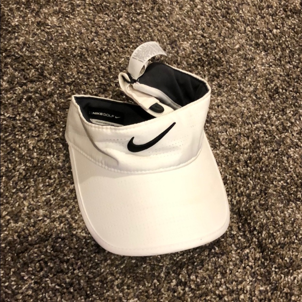 Nike Visor